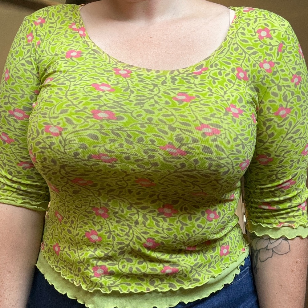 stretchy green & pink floral top